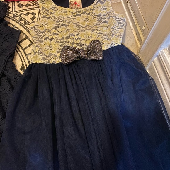 Every three pieces in $10 - Picture 12 of 15